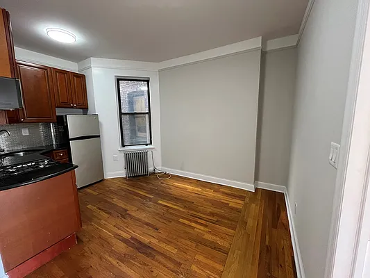 Rented by Douglas Elliman | media 2