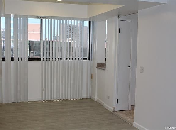 4th image of 1114 Punahou St APT 6A