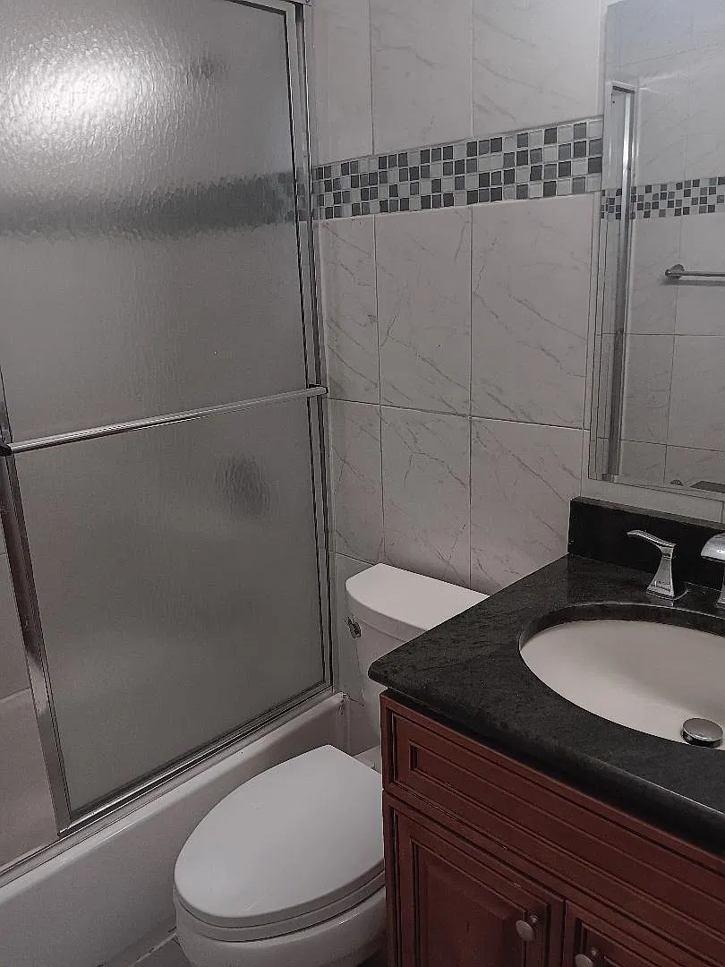 2 bed, 1.0 bath, 675 sqft, $2,200 — Photo 4