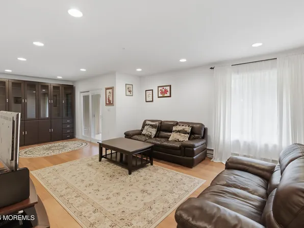 2 Wild Turkey Way #K, Manalapan, NJ 07726