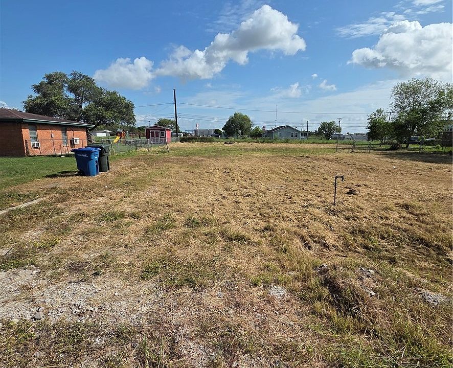 2nd image of 9408 Morrow Dr
