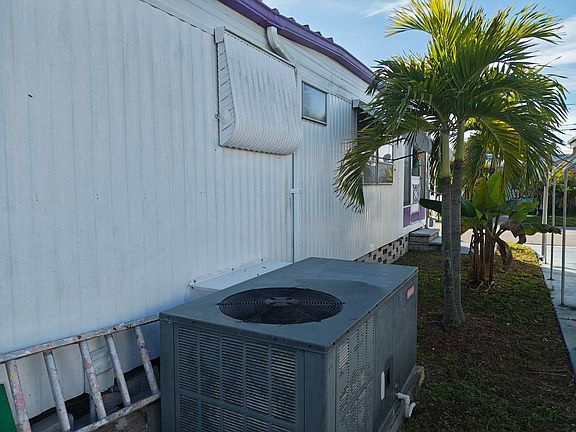 5th image of 4125 Park St N Lot 535