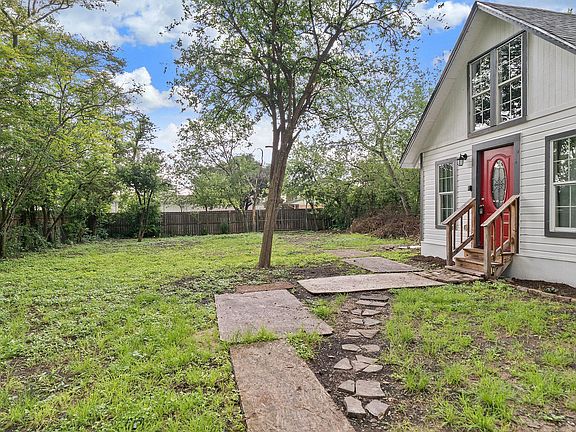 4th image of 617 Burnet St #2