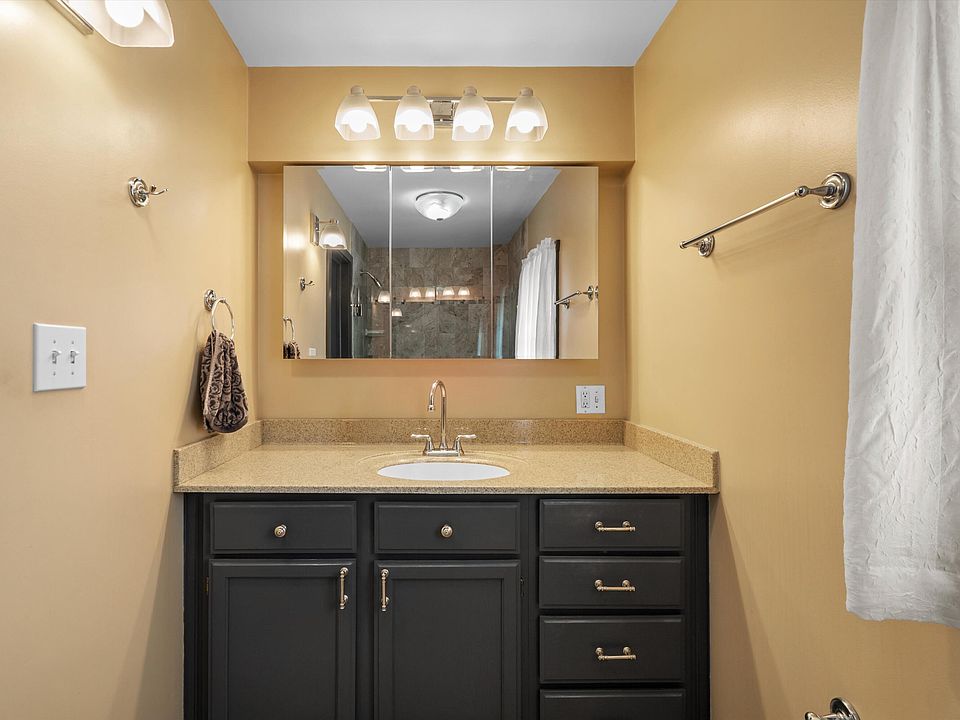 28079 Goddard Rd, photo 27