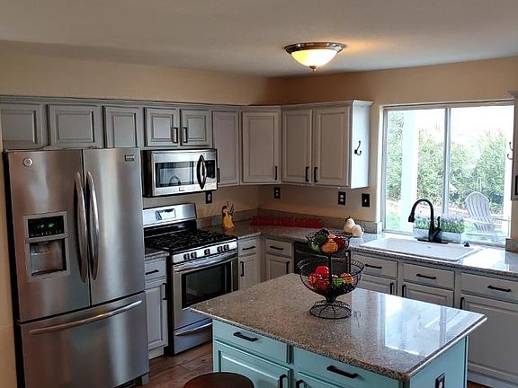 3rd image of 600 La Baig Dr