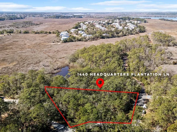 1440 Headquarters Plantation Dr, Johns Island, SC 29455