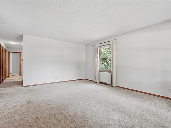 2nd image of 604 8th Ave