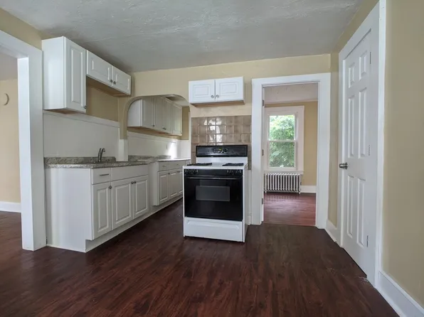 21 Marble St Floor 2, Springfield, MA 01105