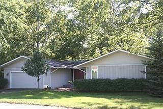 1st image of 5467 Woodbridge Ln