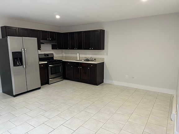 4th image of 41 El Camino Loop Floor 1