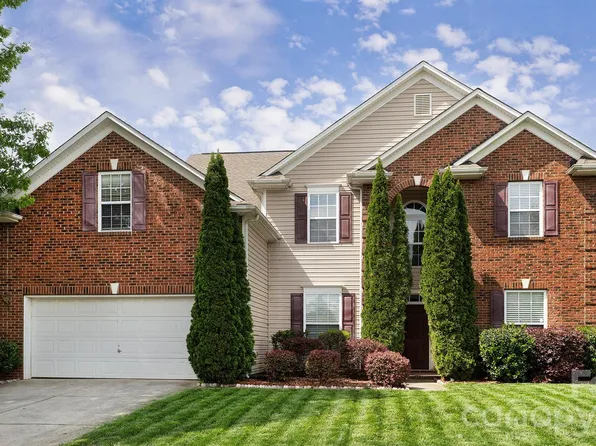 16731 Macanthra Dr, Charlotte, NC 28213