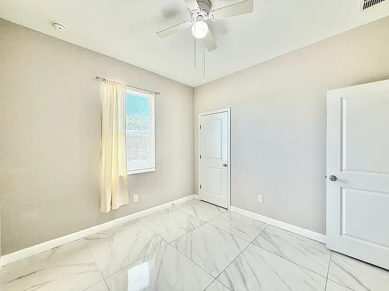 2 W Orange St #101 — Photo 20