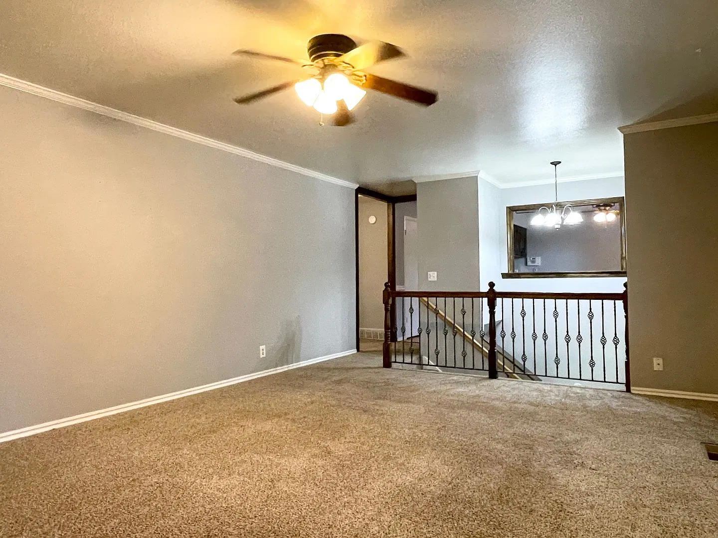 Pet Friendly Home in North Salt Lake! — Photo 4