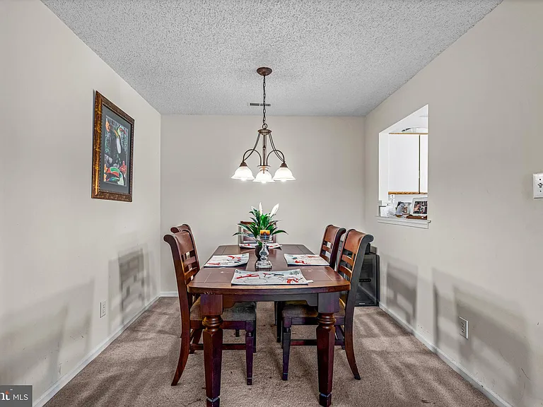 656 Covington Ct — Photo 12
