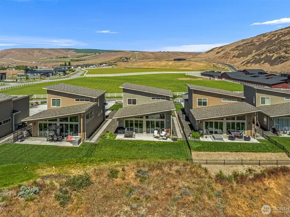 9779 Ridgeview Drive NW, Quincy, WA 98848
