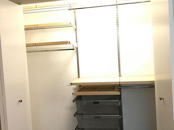 3rd image of 757 N Orleans St APT 902