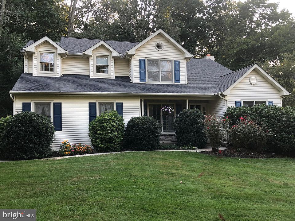 1st image of 120 Kaiser Dr