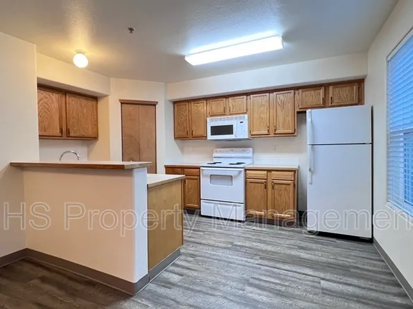 6305 Chapel Hill Blvd APT H101, Pasco, WA 99301