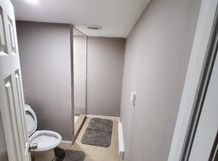 283 S 11th St, Newark, NJ 07103