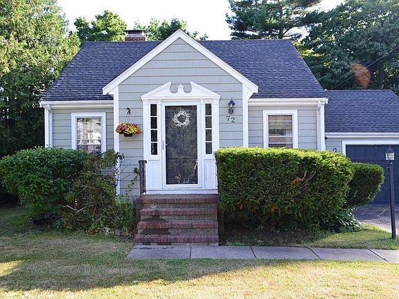 2nd image of 72 Essex St
