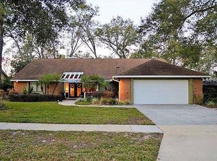 2325 Sweetwater Country Club Place Dr, Apopka, FL 32712