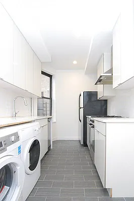 Rented by Bohemia Realty Group | media 30