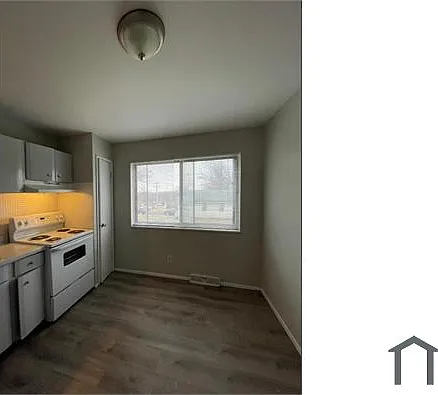 427 Thrift Ave — Photo 11