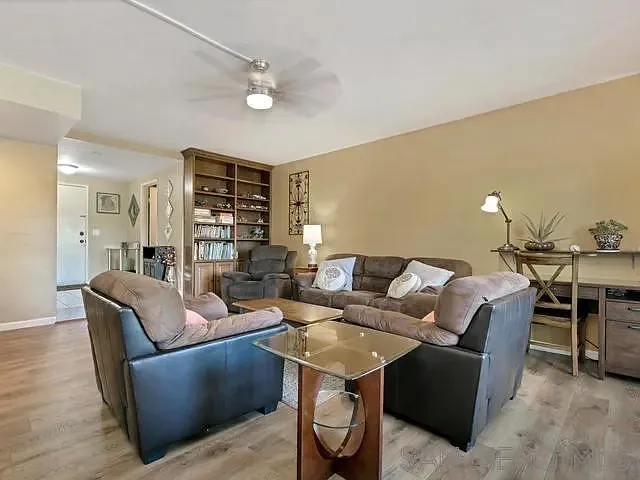 2376 Caringa Way #G — Photo 12