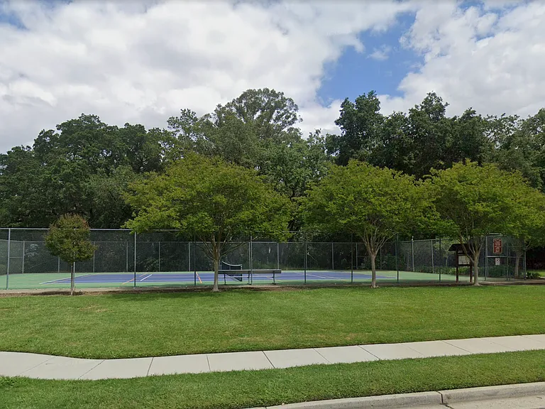 116 Granada Way — Photo 21