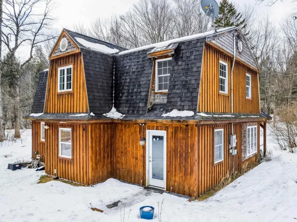 25 Laplante Road, Cavendish, VT 05142