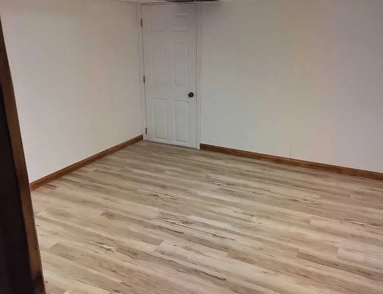 802 S Jackson Blvd — Photo 10