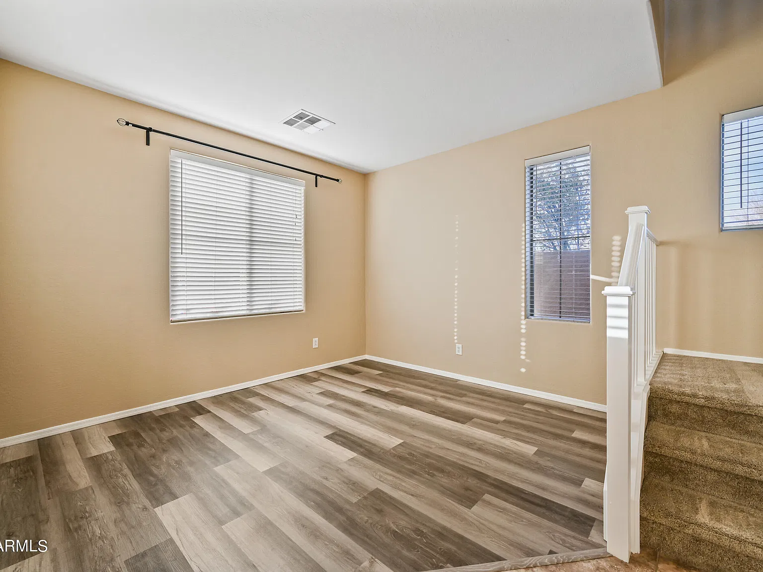 3 bed, 2.5 bath, 2356 sqft, $2,449 — Photo 3