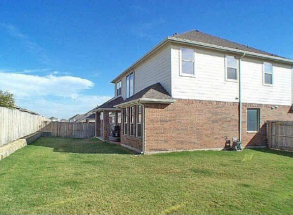 2nd image of 4105 Yancey Ln