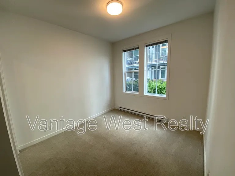 1800 Richter St #115 — Photo 3
