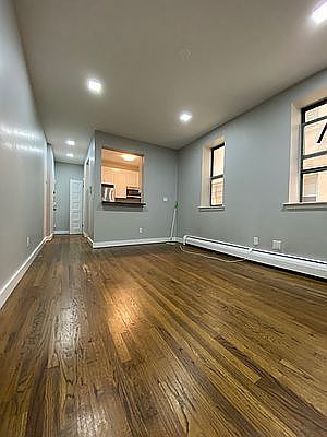 2nd image of 220 W 140th St APT 2A
