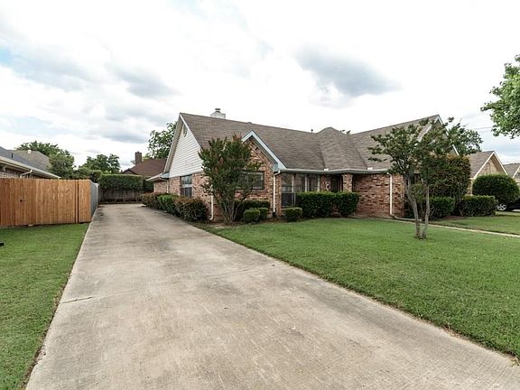 2nd image of 2604 Willow Crest Ct