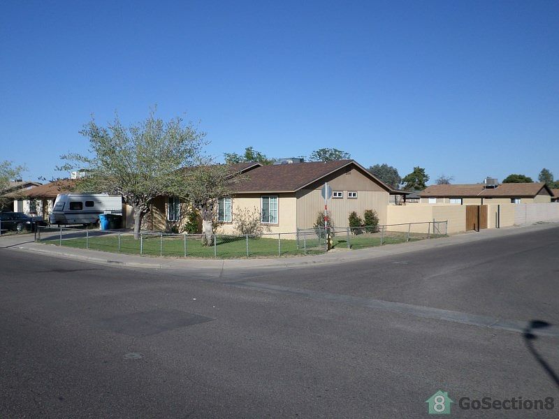 1st image of 1813 N 47th Ave