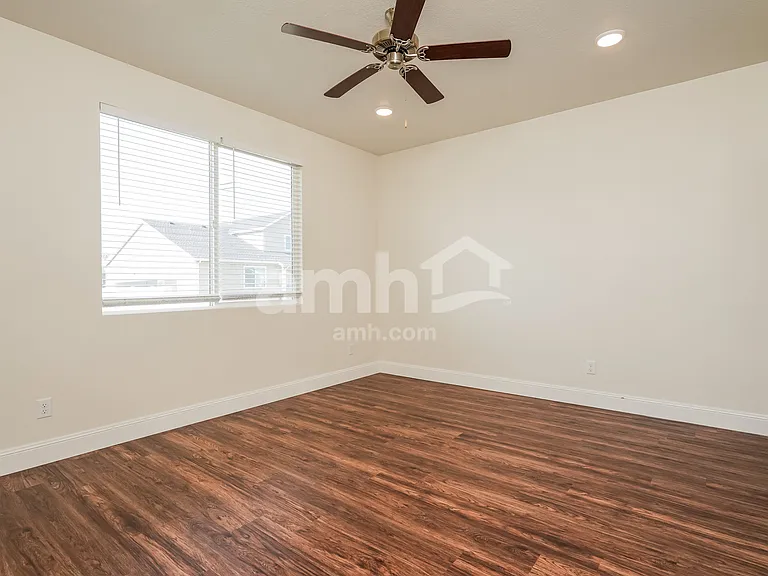 2635 W 3290 S — Photo 11