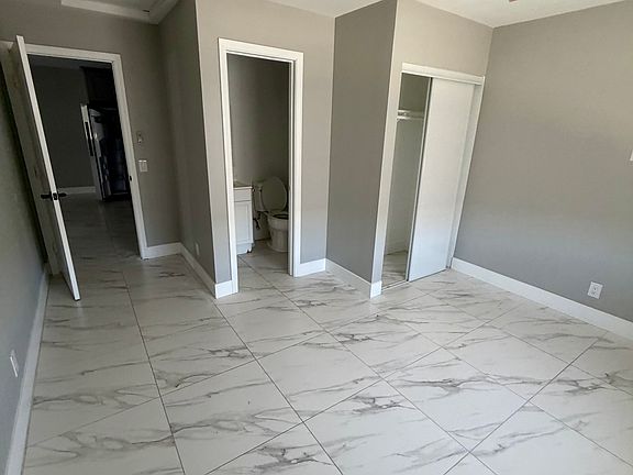 5th image of 43775 Saguaro St #43775