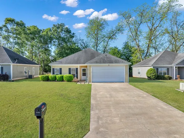 137 Tabatha St, Leesburg, GA 31763