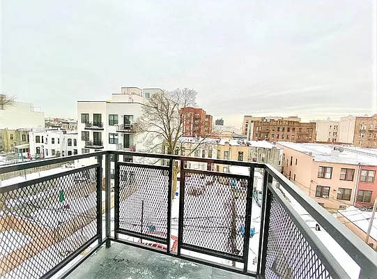 Rented by Benex Realty Inc | media 6