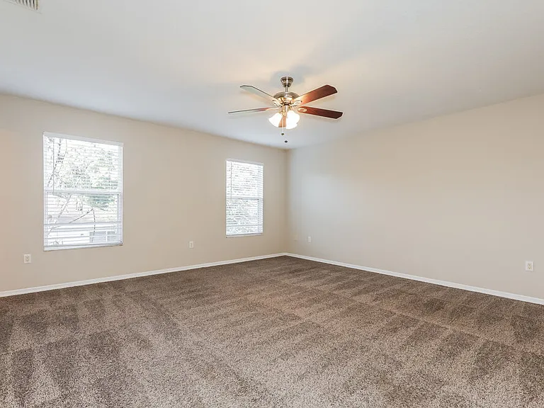 11813 Mango Groves Blvd — Photo 10