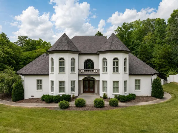 715 Pembridge Cir NW, Cleveland, TN 37312