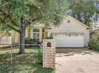 409 E Austin Ave, Round Rock, TX 78664