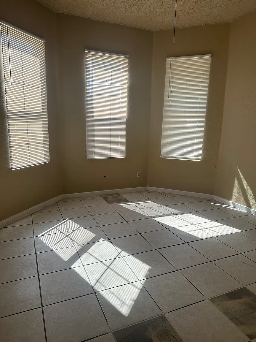 108 N Aurora St #108 photo 1