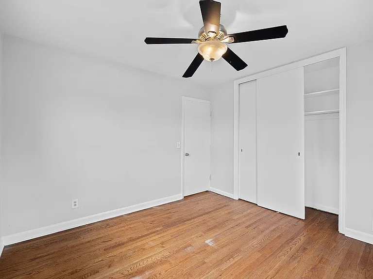 5638 Childs Ave — Photo 8