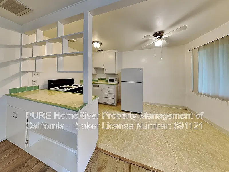1 bed, 1.0 bath, 550 sqft, $1,250 — Photo 4