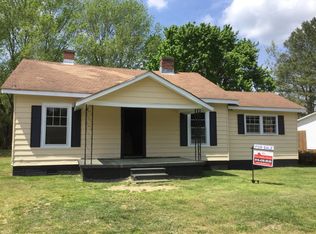 1 2nd St, Franklinton, NC 27525