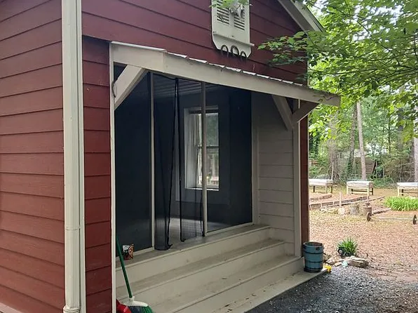 726 Old Rome Rd, Aragon, GA 30104