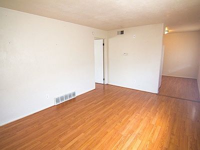 2nd image of 2907 S 59th St APT 1